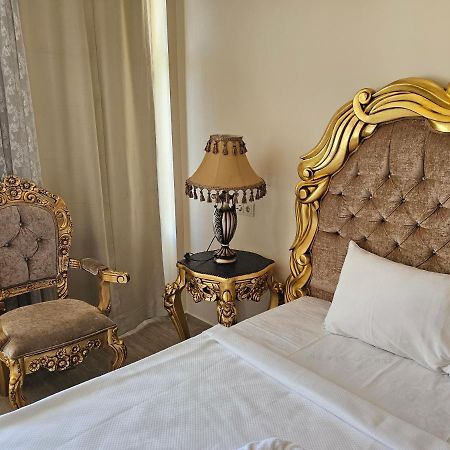 Adana Koza Hotel Esterno foto